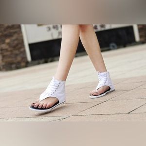 converse sandals size 6